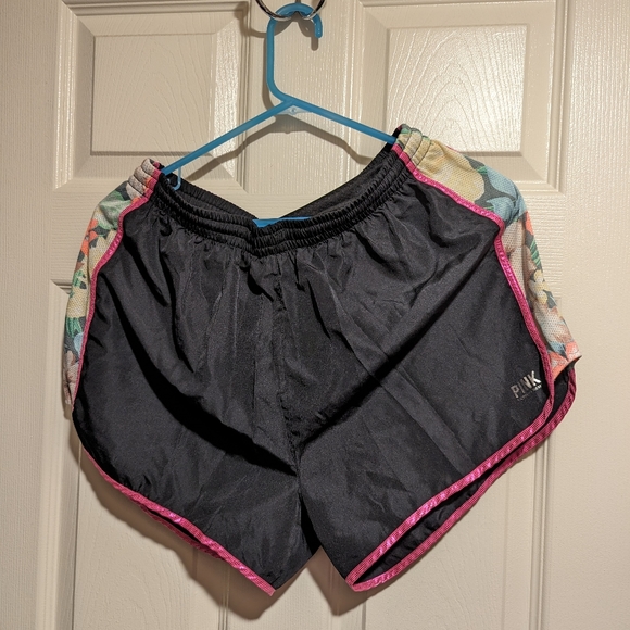 PINK Victoria's secret shorts - Picture 1 of 3